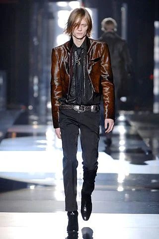 Look 32